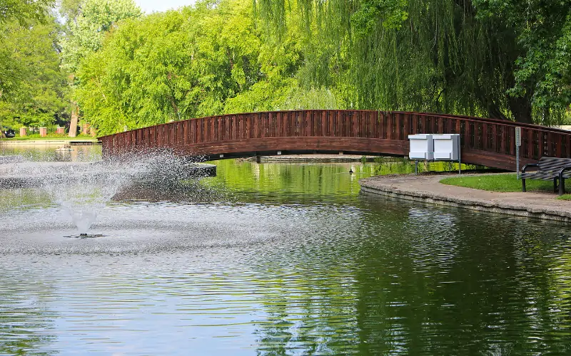 Enjoy Outdoor Fun at Loose Park and The Kansas City Riverfront